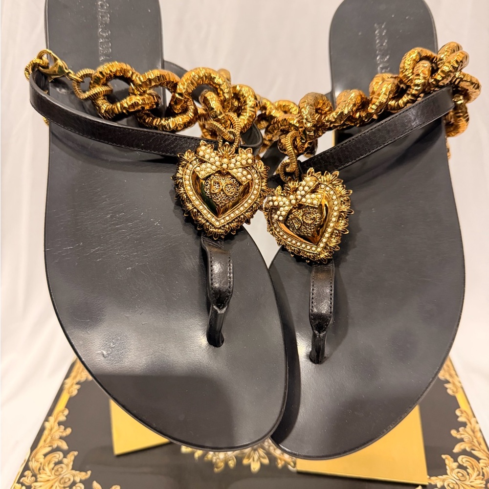 Dolce & Gabbana Elegant Black and Gold Women's Sandals